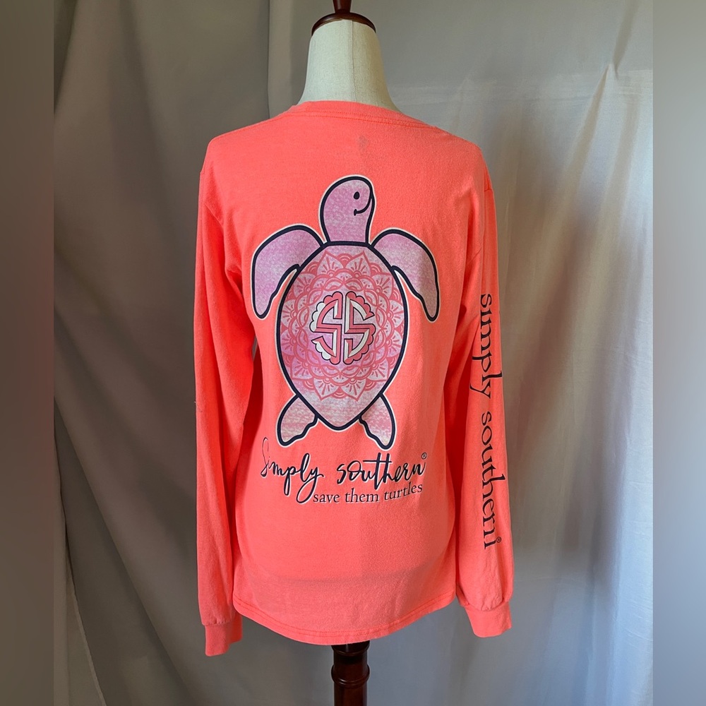 Simply Southern T-shirt, size S